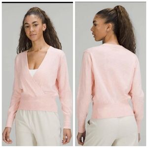 Lululemon Crossover Ribbed Waist Sweater | Size 10 | Heathered Dew Pink